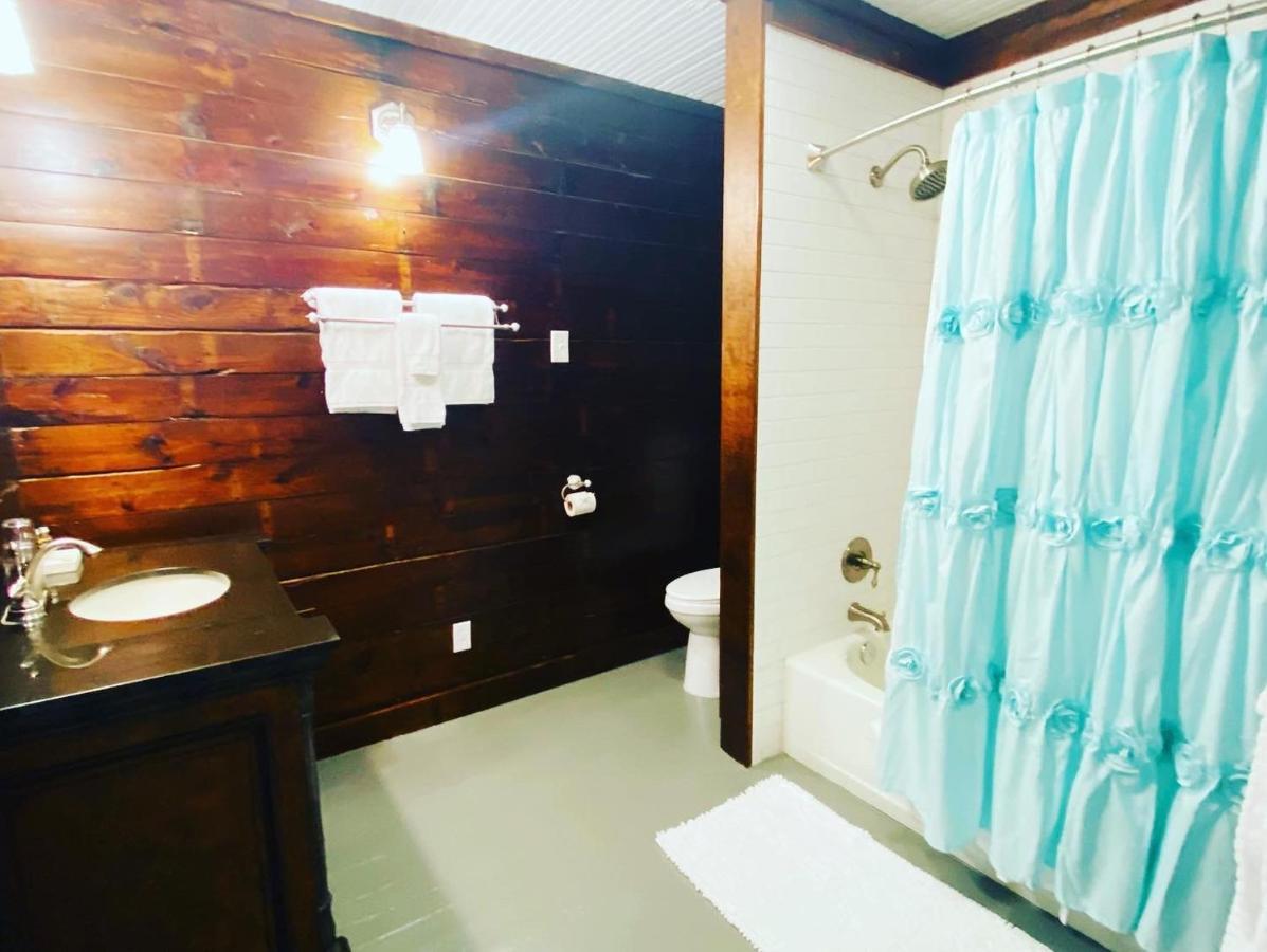 Dabbs Hotel Bed And Breakfast Llano エクステリア 写真