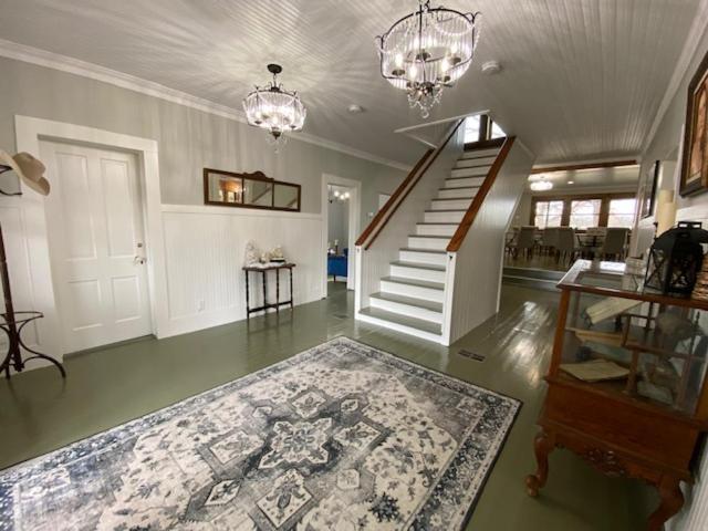 Dabbs Hotel Bed And Breakfast Llano エクステリア 写真