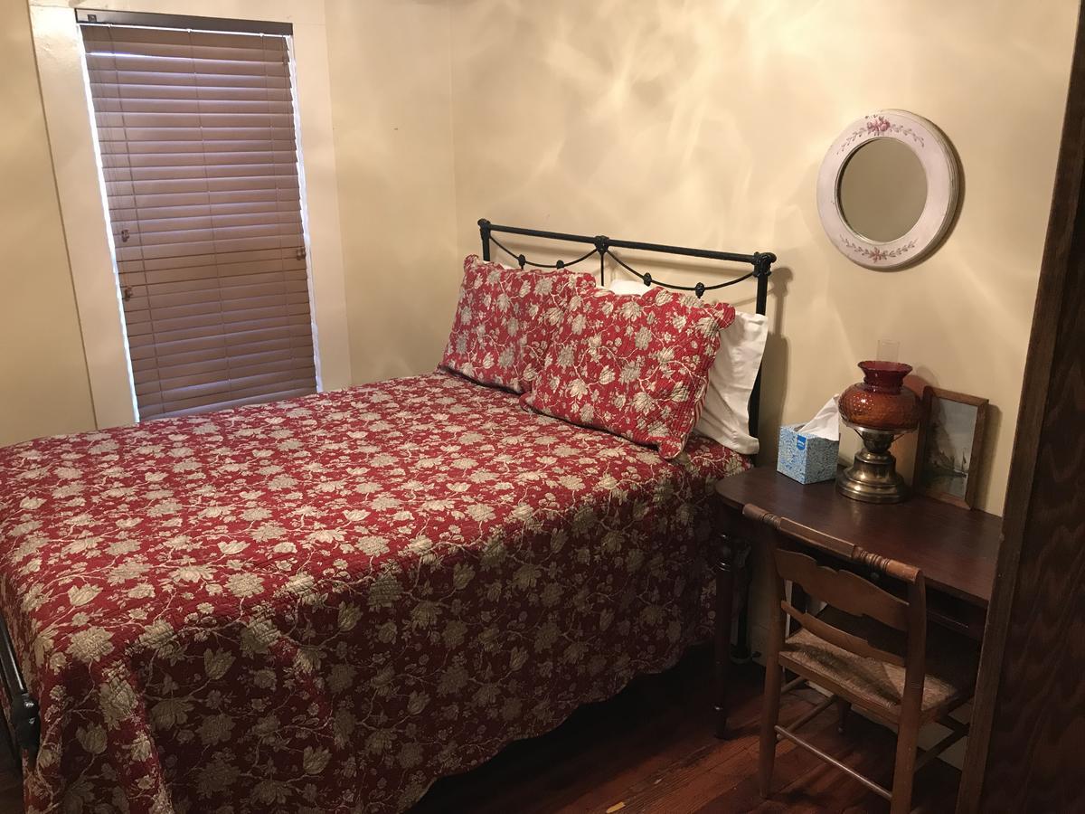Dabbs Hotel Bed And Breakfast Llano エクステリア 写真